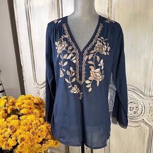 Johnny Was Cool and Comfortable Embroidered Navy Blue Women's Long Sleeve Top